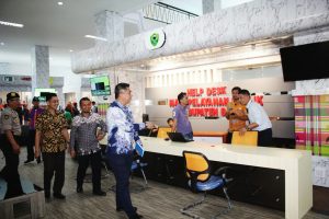 Pemkab Bulukumba “Berguru” Pelayanan Perizinan di Barru