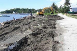 Jalan dan Jembatan Rusak Akibat Banjir di Barru Diperbaiki