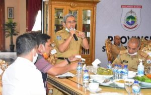 Gubernur Sulbar Minta Penyaluran Bantuan UKM dan IKM Dimaksimalkan