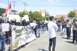 Puluhan Mahasiswa dan Pemuda di Pasangkayu Unras Tolak Omnibus Law