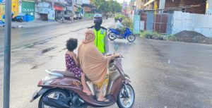 Beri Pelayanan Prima, Satlantas Polres Parepare Gelar Strong Point di Pagi Hari