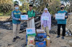 Kembali, WIZ Bone Bantu Korban Kebakaran di Desa Welado