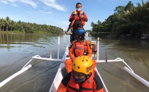 Tim SAR Gabungan Terus Berupaya Mencari Sulemana, Warga Lembang-lembang yang Hanyut di Sungai Mandar