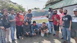 Komunitas Pasar Sentral Pekkabata Polman Salurkan Bantuan Korban Gempa di Tappalang dan Ulumanda