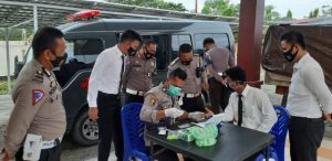 Polres Pasangkayu Rapid Personil yang Telah Laksanakan Pengawalan Bantuan Gempa Ke Mamuju Majene