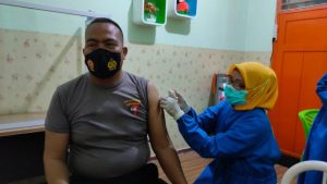 Vaksinasi tahap II. Danyon Brimob Parepare: Vaksin Aman, Masyarakat Tak Perlu Takut