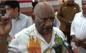 Wagub Klemen Tinal : Pelaku Penembakan Guru di Papua, Biadab!