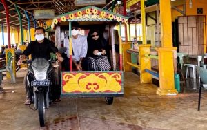 UAS Bawa Istri ke Pulau Penyengat Tanjung Pinang