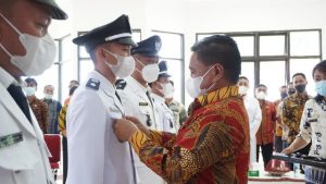 Yosis Tandi Paty, Dilantik Sebagai Kepala Lembang Termuda di Torut
