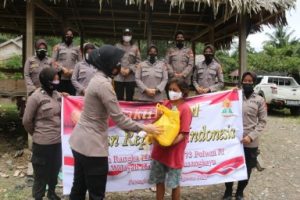 Polwan Polres Pasangkayu Gelar Baksos Jelang Hari Jadi Polwan ke-73
