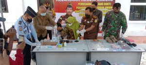 Sejumlah Obat Jenis Boje Dimusnahkan Kejari Majene