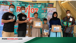 AMSI Crisis Center Bagikan Paket Kesehatan di Kawasan Tanah Tinggi