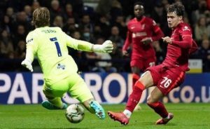 Carabao Cup, Liverpool Lumat Preston North End 2-0