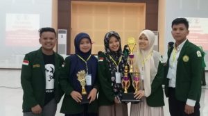 Mahasiswa IAIN Bone Sabet Juara 1 Lomba Debat Ilmiah se Indonesia Timur