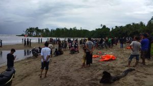 140 Lebih Penumpang Kapal Perintis Karam di Budong-budong Ditampung di Rumah Kades Lumu