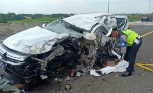 Artis Vanessa Angel dan Suaminya Tewas Kecelakaan di Tol Jombang