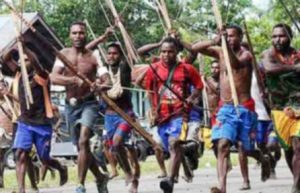 Bentrok Antar Suku Karena Rebutan Lahan, 18 Tewas