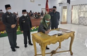Rapat Paripurna DPRD Majene, 16 Ranperda Masuk dalam Propemperda 2022