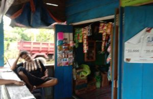 Nekat, Siang Bolong Maling Gasak Gardu Jualan di Bone