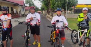 Tingkatkan Imun Tubuh, Nahkoda Baru Brimob Parepare Olahraga Gowes