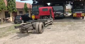 Breaking News: Lima Mobil Tabrakan Beruntun di Jalan Poros Rangas Majene