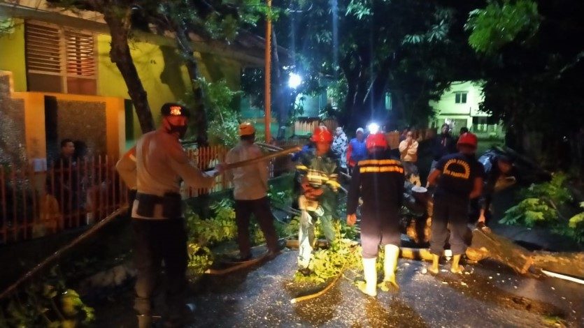 Cuaca Buruk di Parepare
