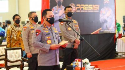 Perkuat Akselerasi Vaksinasi, Kapolri Minta Warga Harus Dipastikan Siap Hadapi Lonjakan Covid-19