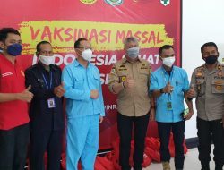 Bupati Pinrang Pantau Langsung Vaksinasi Massal PT Biota Laut Ganggang