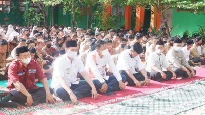 Patut Ditiru, SMPN 3 Majene Mulai Biasakan Siswanya Sholat Dhuha Berjamaah Setiap Jumat