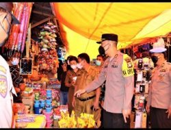 Jelang Bulan Suci Ramadhan Kapolres Tana Toraja Tinjau Ketersediaan Minyak Goreng