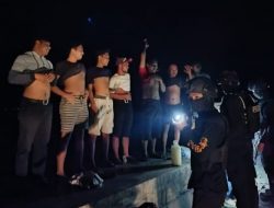Dua Pemuda di Tapango Duduk di Dekker Mencurigakan, Polisi Dekati, Ini yang Terjadi