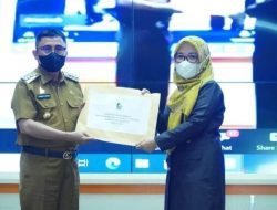 Ketua DPRD Majene Serahkan Dokumen Pokir ke Pemkab Majene