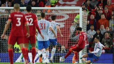 Telanjangi MU 4-0, Liverpool Kokoh di Puncak Klasemen Liga Inggris