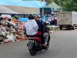 Sampah Menumpuk di dalam Kota di Bone, Kok Dibiarkan