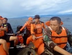 Perahu Terbalik di Perairan Pasangkayu, Nelayan Irwan Hilang