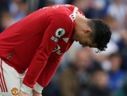 Sungguh Teganya Dirimu, Teganya Dirimu, Brighton Obok-obok Setan Merah 4-0