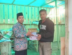 Perdana, PTPA Sulbar Salurkan Donasi Waqaf Al-Qur’an dan Iqro di Majene