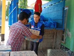 Dinsos Majene Bantu Korban Banjir Bandang di Malunda