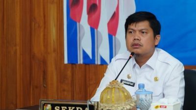 Sekda Majene Ingatkan Lurah dan Camat: Tidak Semua Masalah Harus Dilaporkan ke Rujab