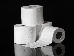 Ternyata, Ini 7 Perbedaan Tisu Wajah dan Tisu Toilet yang Harus Anda Pahami