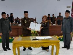TAPD dan Banggar DPRD Majene Paripurna Soal KUPA-PPAS Tahun Anggaran 2022