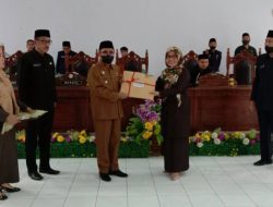 DPRD Majene Paripurna Serahkan Ranperda Tahap I