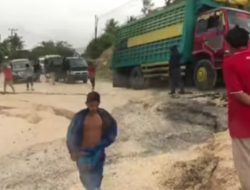 Terus Diguyur Hujan, Kondisi Jalan Poros Majene di Rangas Terancam Amblas