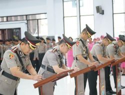 Kapolda Sulbar Pimpin Rotasi 4 Pejabat Utama, Siapa Saja?