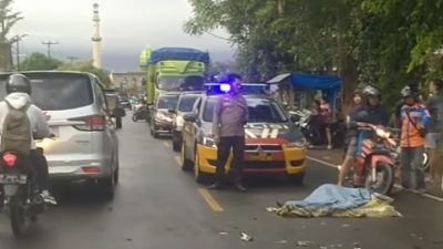 Kecelakaan di Pinrang, Seorang Diduga Penjual di Pasar Kariango Tewas Mengenaskan