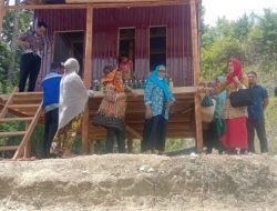 Dinsos Majene Salurkan Bantuan Warga Terlantar di Desa Palipi Soreang