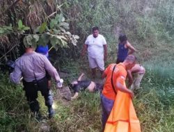 Dasar Sial, Dua Pencuri Sapi Tewas Diamuk Massa, Mobilnya Dibakar