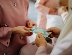 Cari Hadiah Lebaran? Belanja Online di Blibli Solusinya