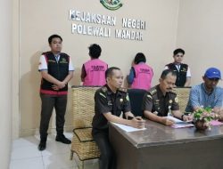 Kasus Korupsi di Polman, Dua Tersangka MI dan NT Akhirnya Ditahan