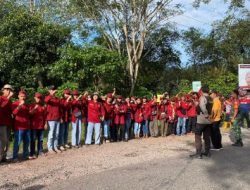 Realisasikan Proker KKNT XLI Kecamatan Nanggala Gelar Baksos di Sepanjang Jalan Poros Toraja-Palopo